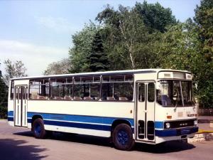 Ikarus 272 1977 года